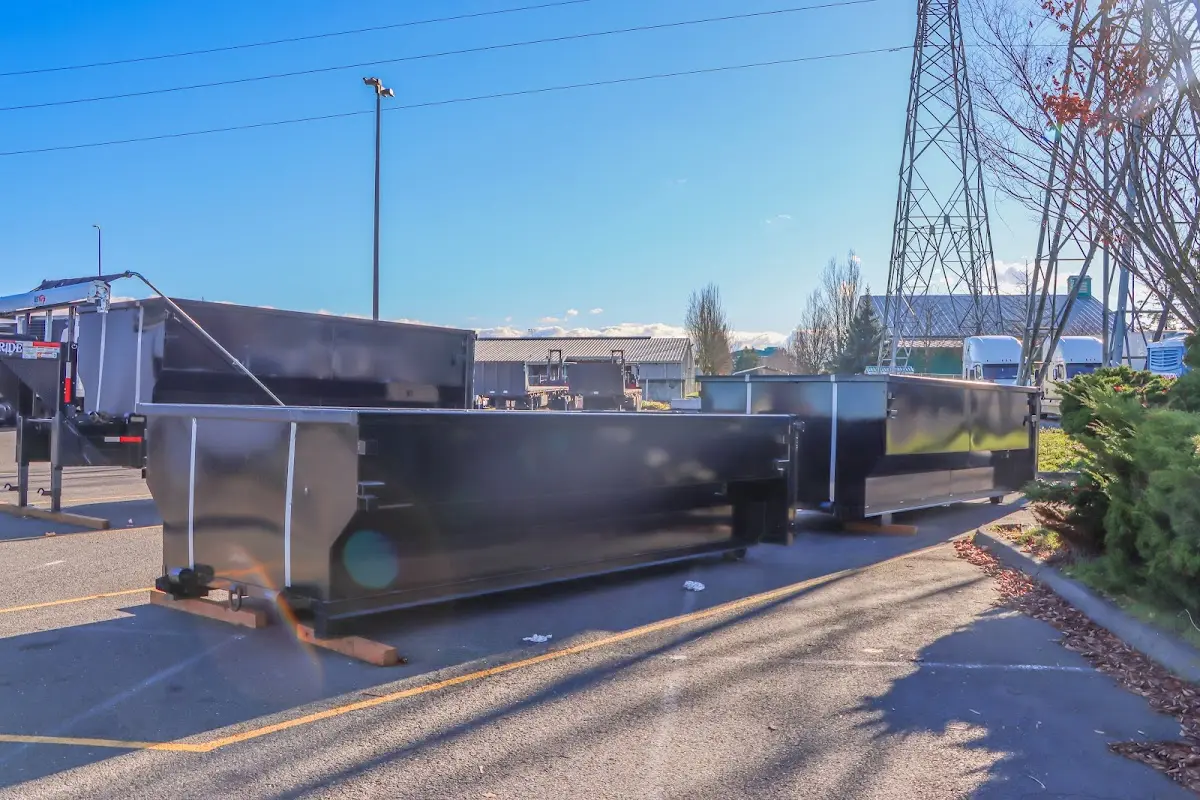 Roll-off dumpster ready for waste disposal at job site for Estate Cleanout Dumpster Rental in Mentone